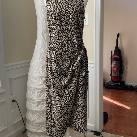 Sag Harbor Leopard Print Wrap Sleeveless Dress - Picture 6 of 14